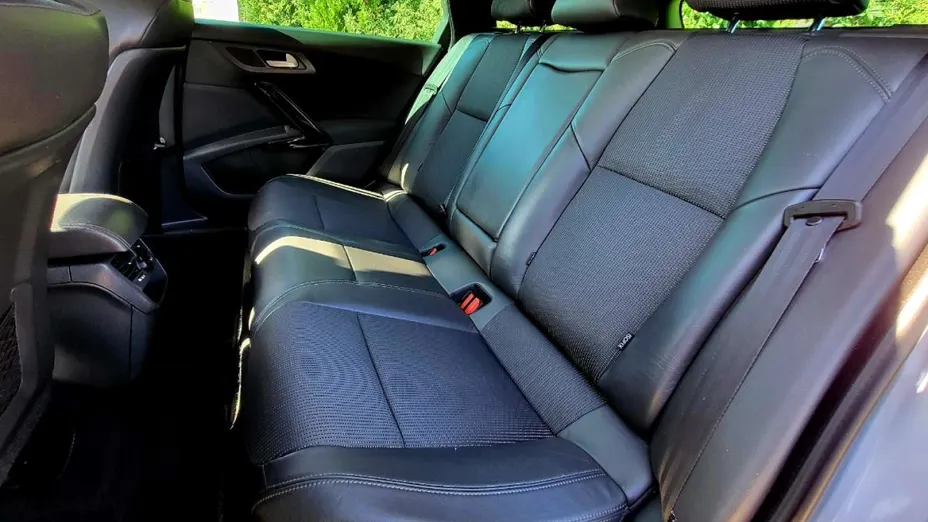 PEUGEOT 508 -