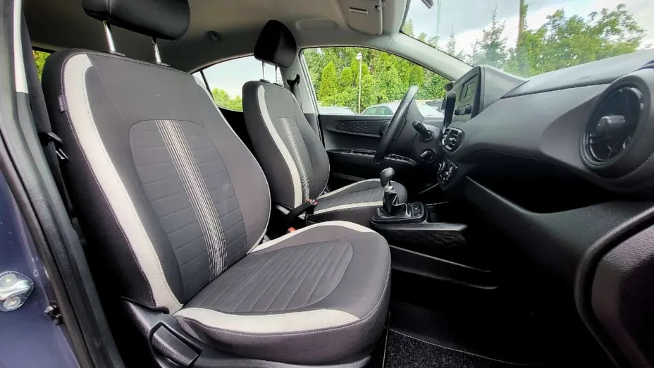 HYUNDAI i10 -