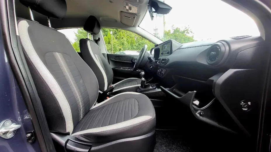HYUNDAI i10 -