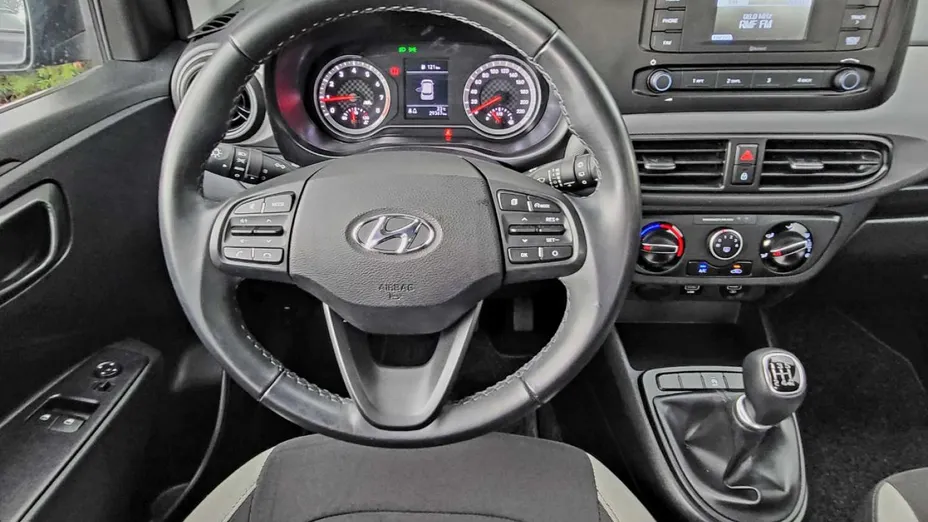 HYUNDAI i10 -