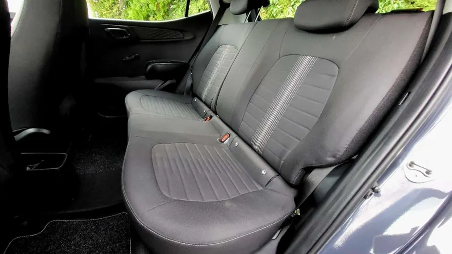HYUNDAI i10 -