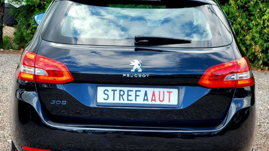PEUGEOT 308 -