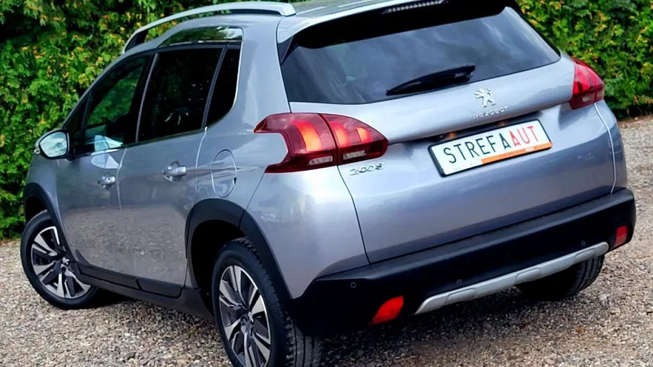 PEUGEOT 2008 -