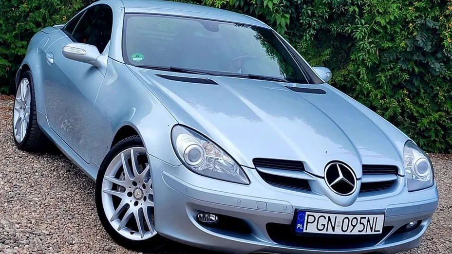 MERCEDES-BENZ SLK -