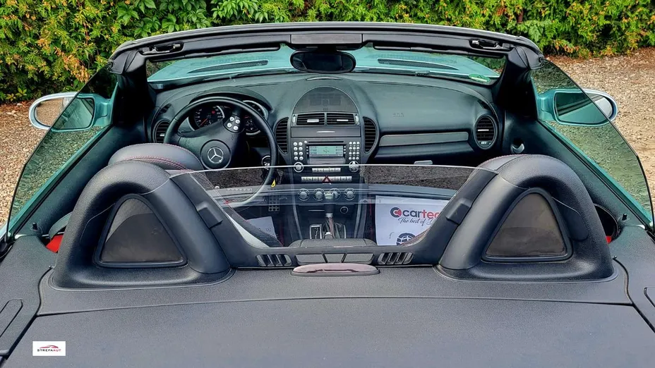 MERCEDES-BENZ SLK -
