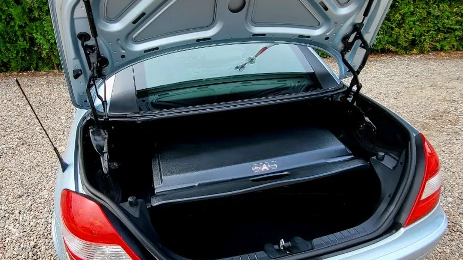 MERCEDES-BENZ SLK -