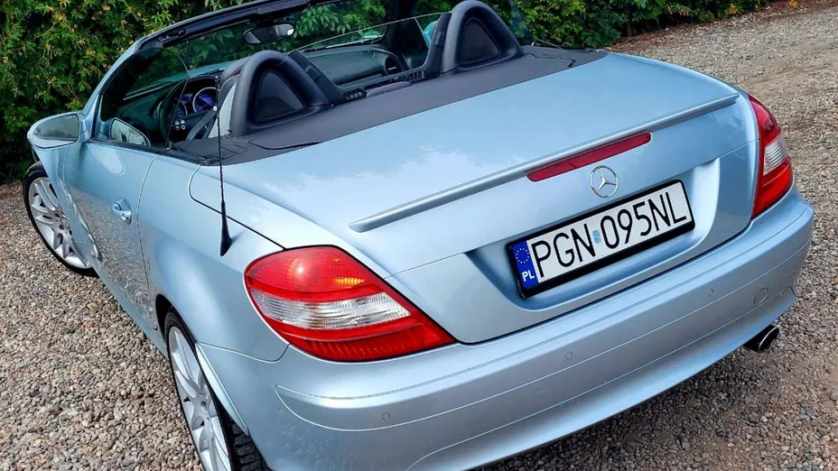 MERCEDES-BENZ SLK -