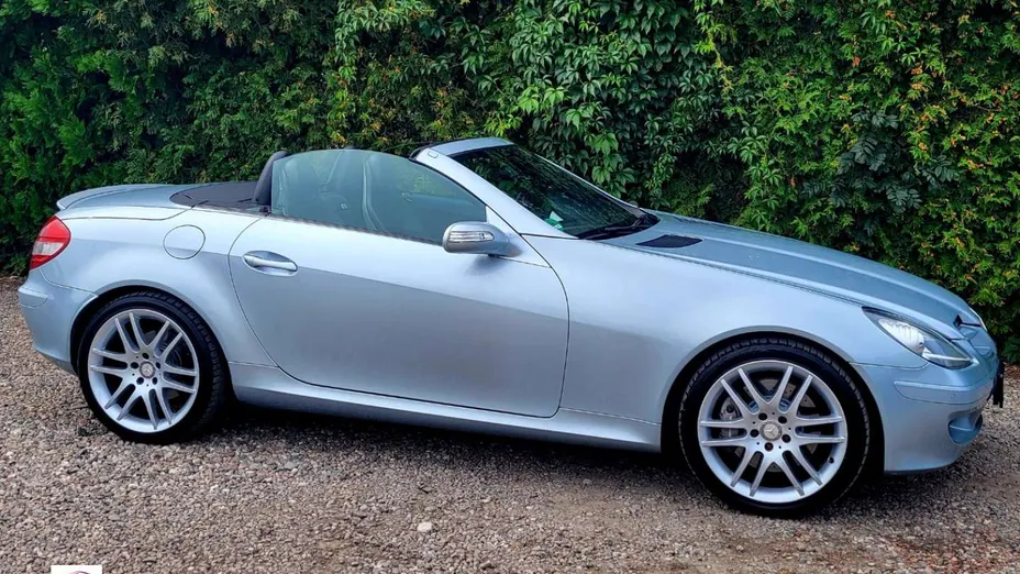 MERCEDES-BENZ SLK -