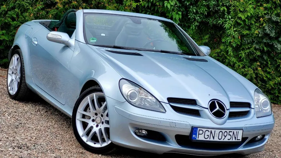 MERCEDES-BENZ SLK -