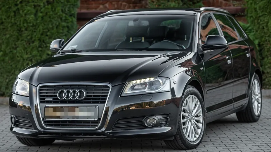 AUDI A3 -