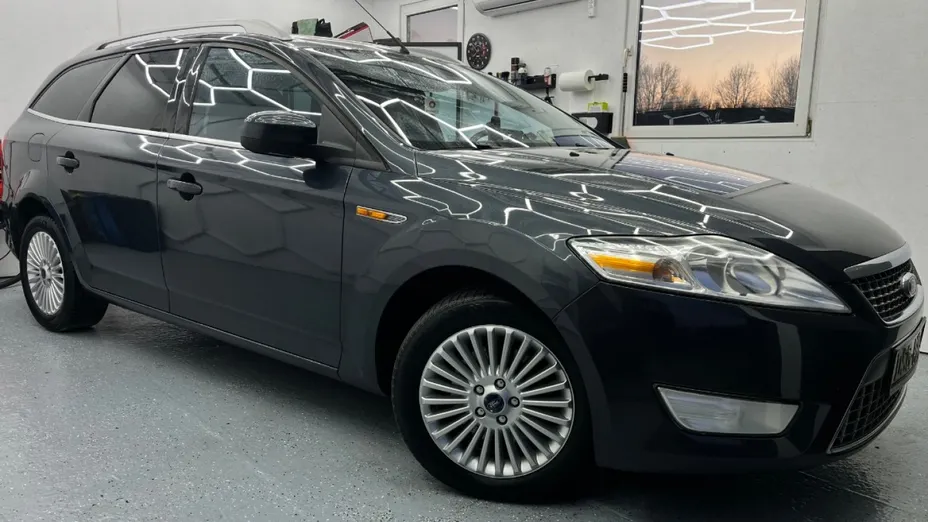 FORD Mondeo -