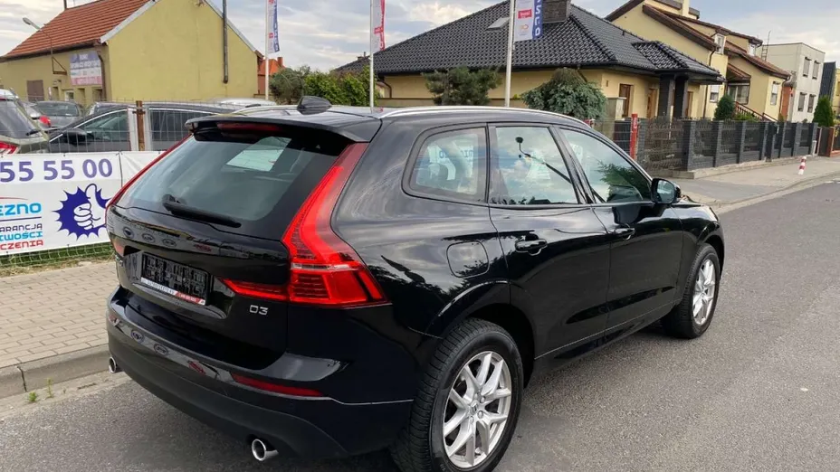 VOLVO XC60 -