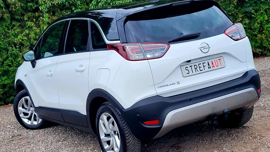 OPEL Crossland X -