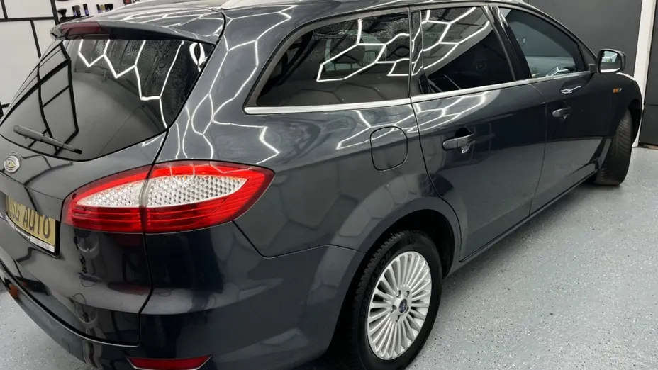 FORD Mondeo -