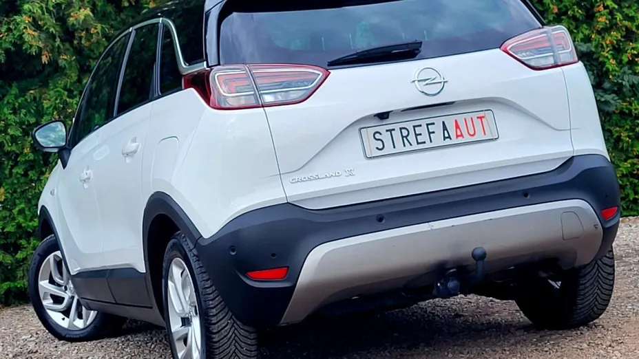 OPEL Crossland X -