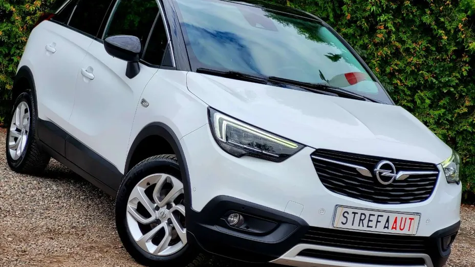 OPEL Crossland X -