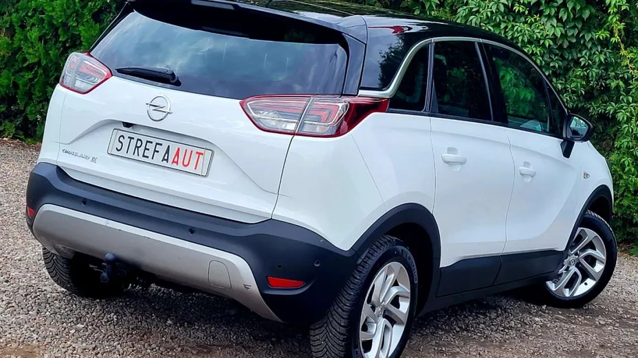 OPEL Crossland X -