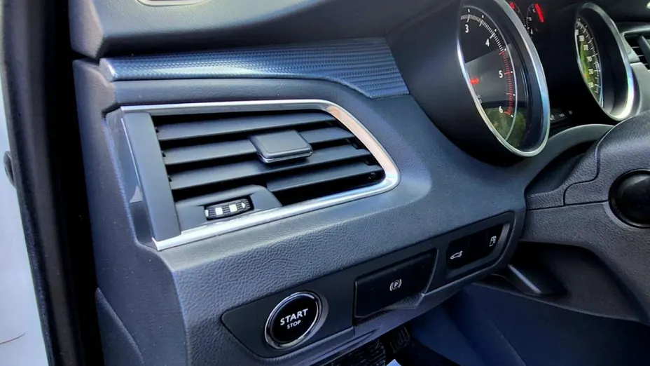 PEUGEOT 508 -