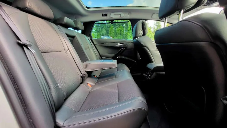 PEUGEOT 508 -
