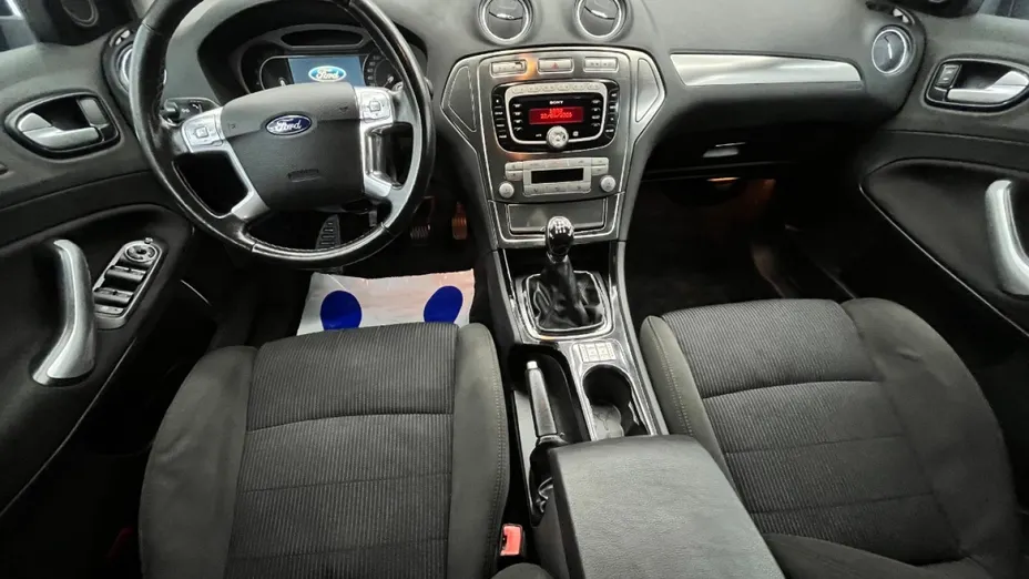 FORD Mondeo -