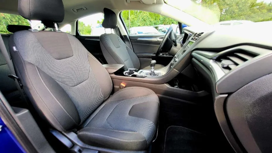 FORD Mondeo -