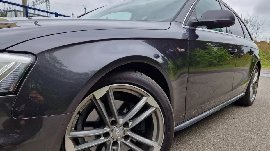 AUDI A4 Avant -