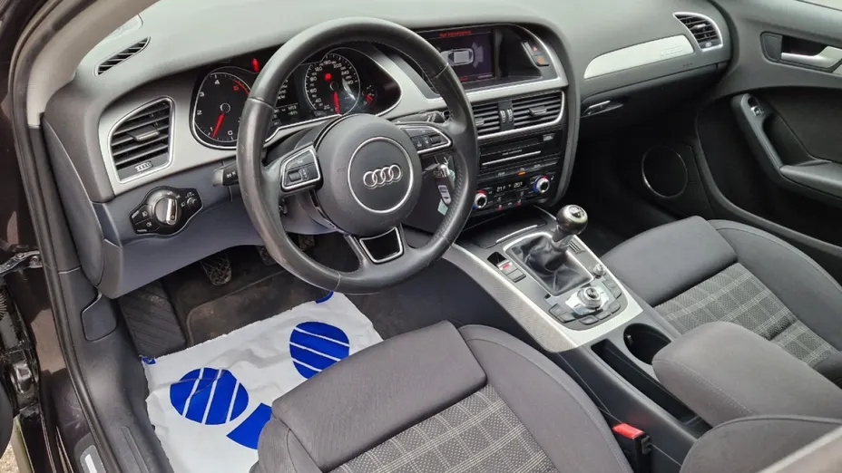 AUDI A4 Avant -