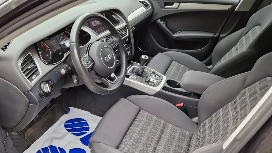 AUDI A4 Avant -