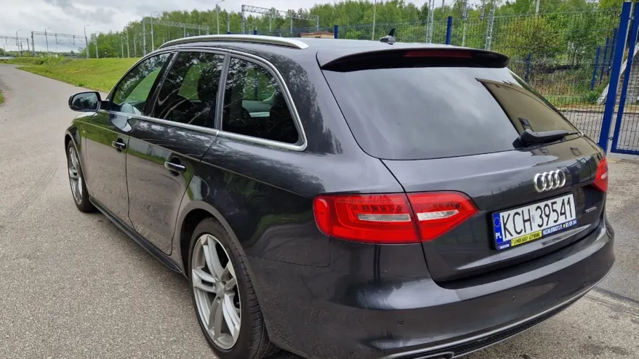 AUDI A4 Avant -