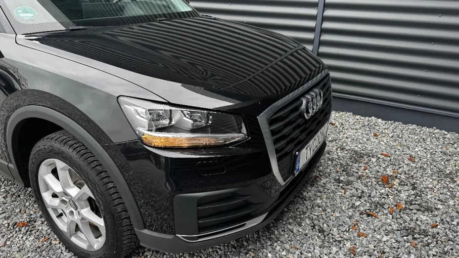 AUDI Q2 -