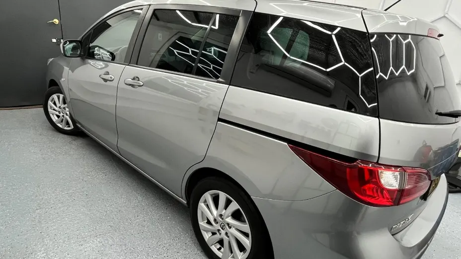 MAZDA 5 -