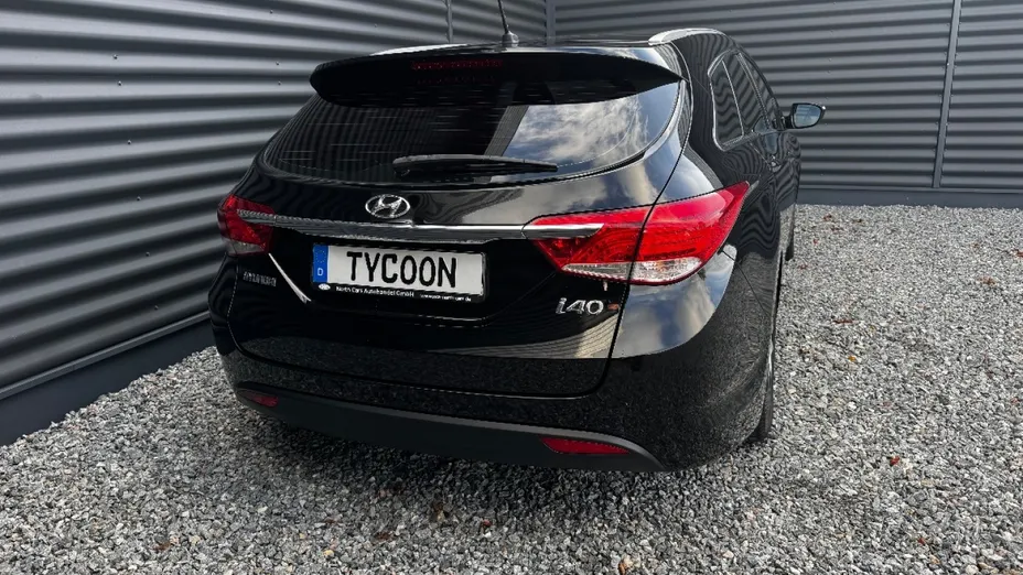 HYUNDAI i40 -