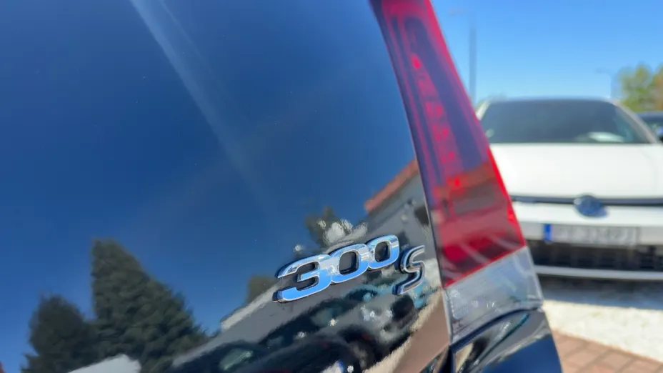 CHRYSLER 300s -