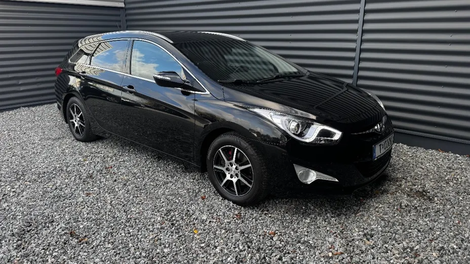 HYUNDAI i40 -