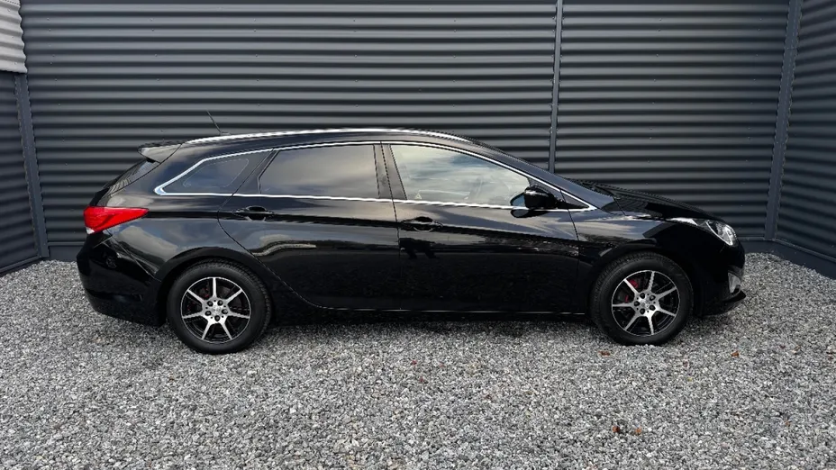 HYUNDAI i40 -