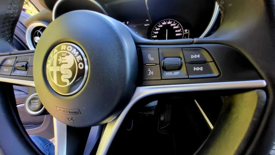 ALFA ROMEO Stelvio -