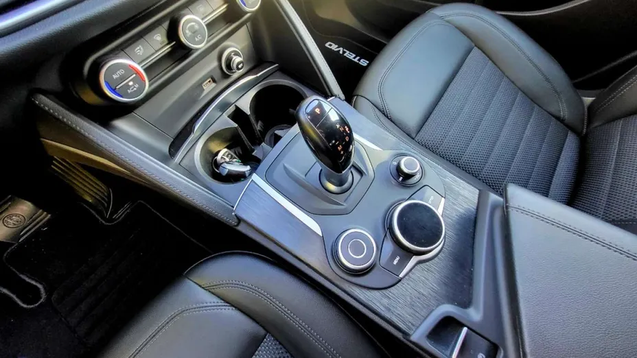 ALFA ROMEO Stelvio -