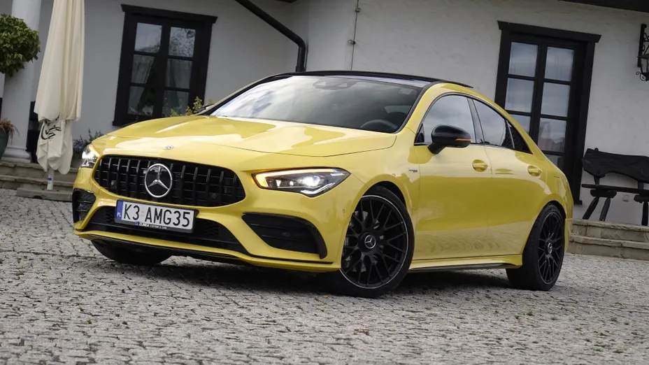 MERCEDES-BENZ CLA -