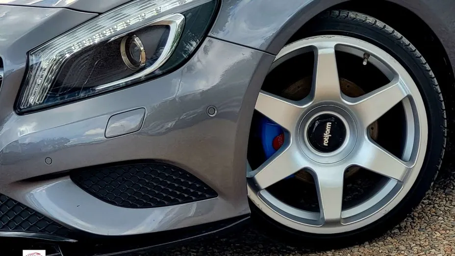 MERCEDES-BENZ A Klasa -