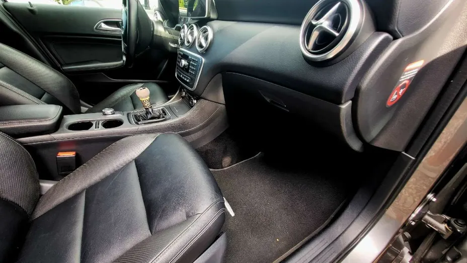 MERCEDES-BENZ A Klasa -