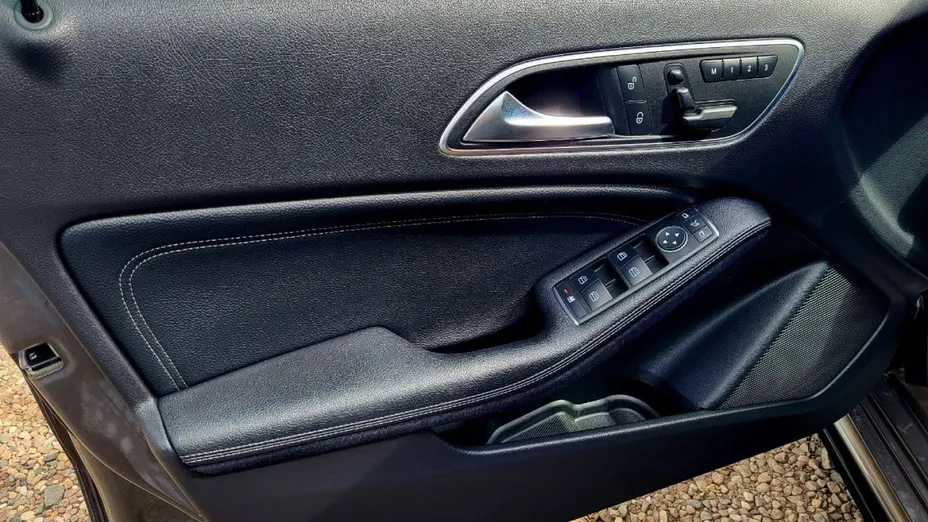 MERCEDES-BENZ A Klasa -