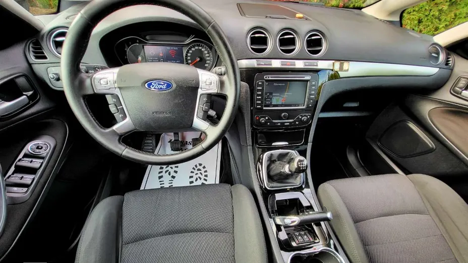 FORD S-MAX -