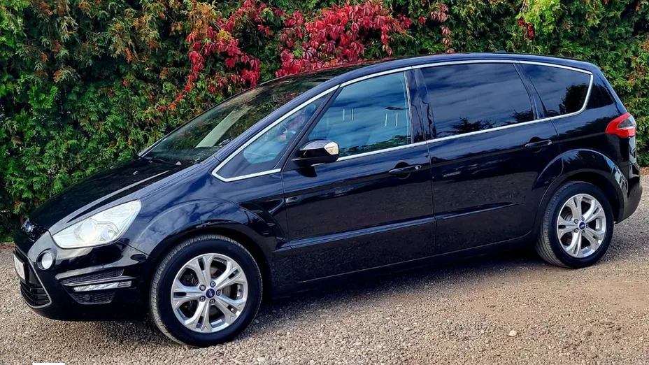 FORD S-MAX -