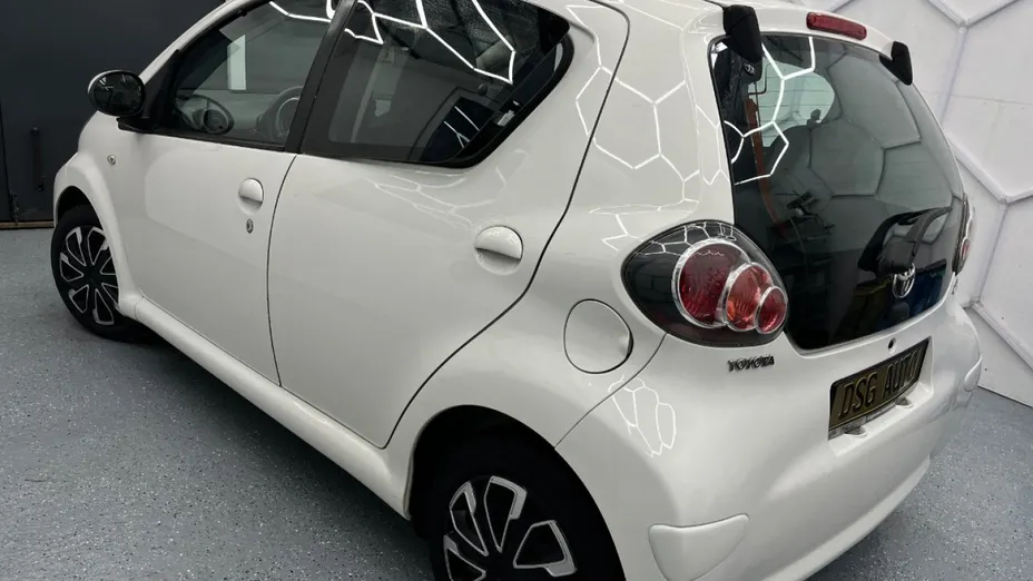 TOYOTA Aygo -
