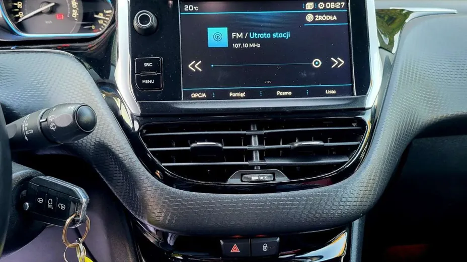 PEUGEOT 2008 -