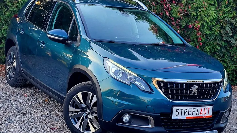 PEUGEOT 2008 -
