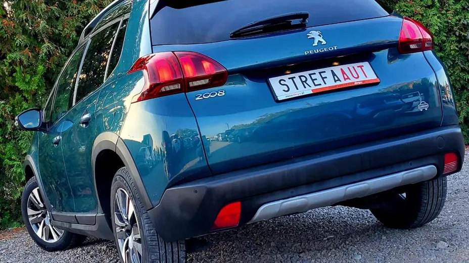 PEUGEOT 2008 -