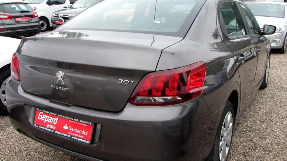 PEUGEOT 301 -