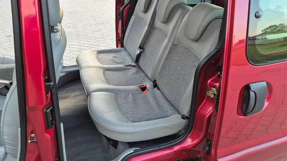 RENAULT Kangoo -