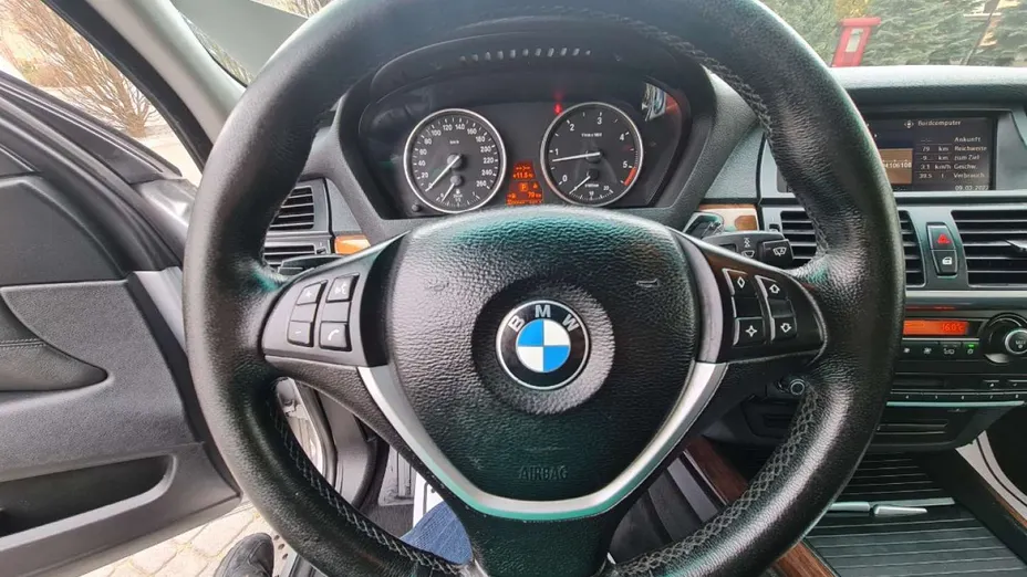 BMW X5 -
